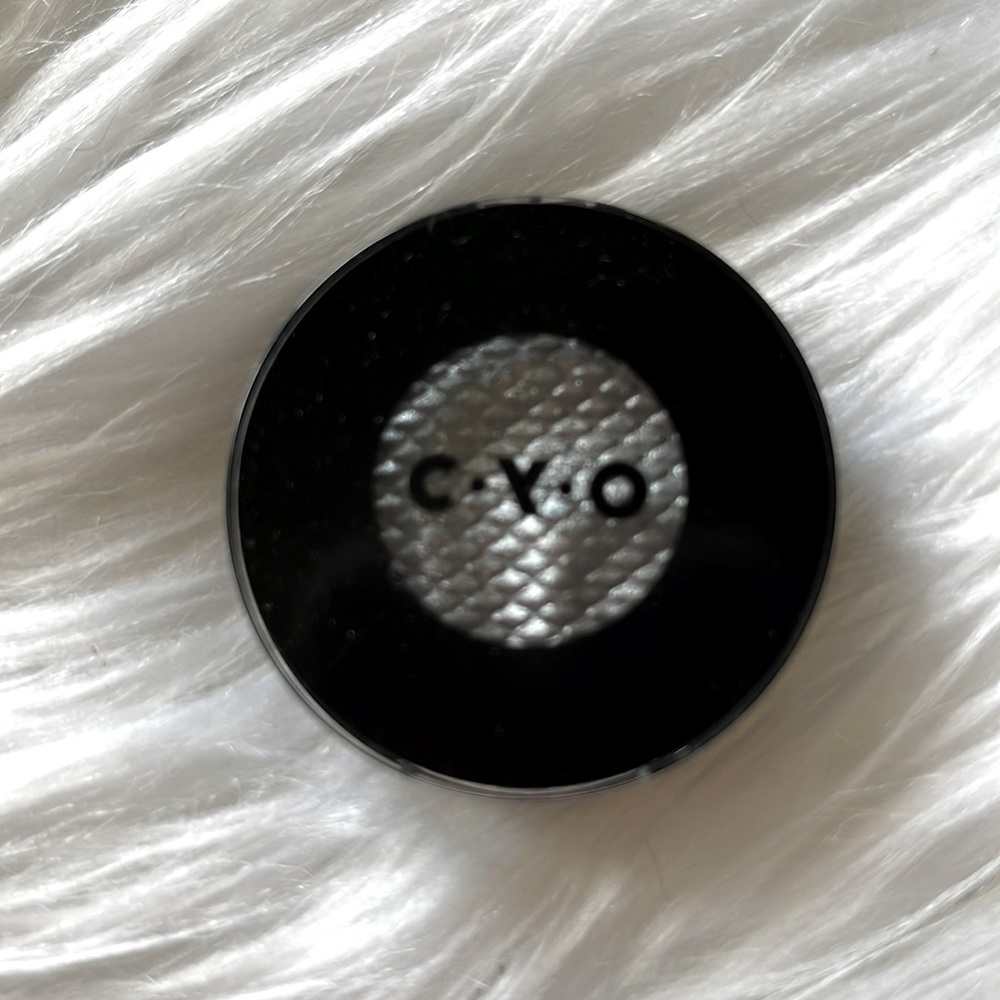 PICK 5 FOR $20 CYO Metallic Eyeshadow - Fangrrrls